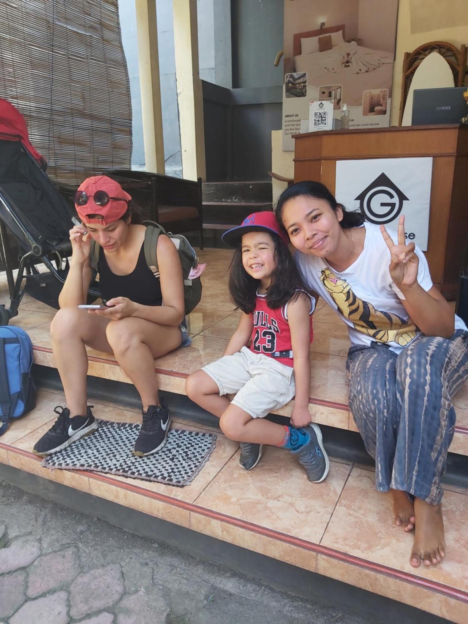 Genta House Hotel Kuta  Luaran gambar